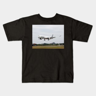 Airbus A350-1000 Kids T-Shirt